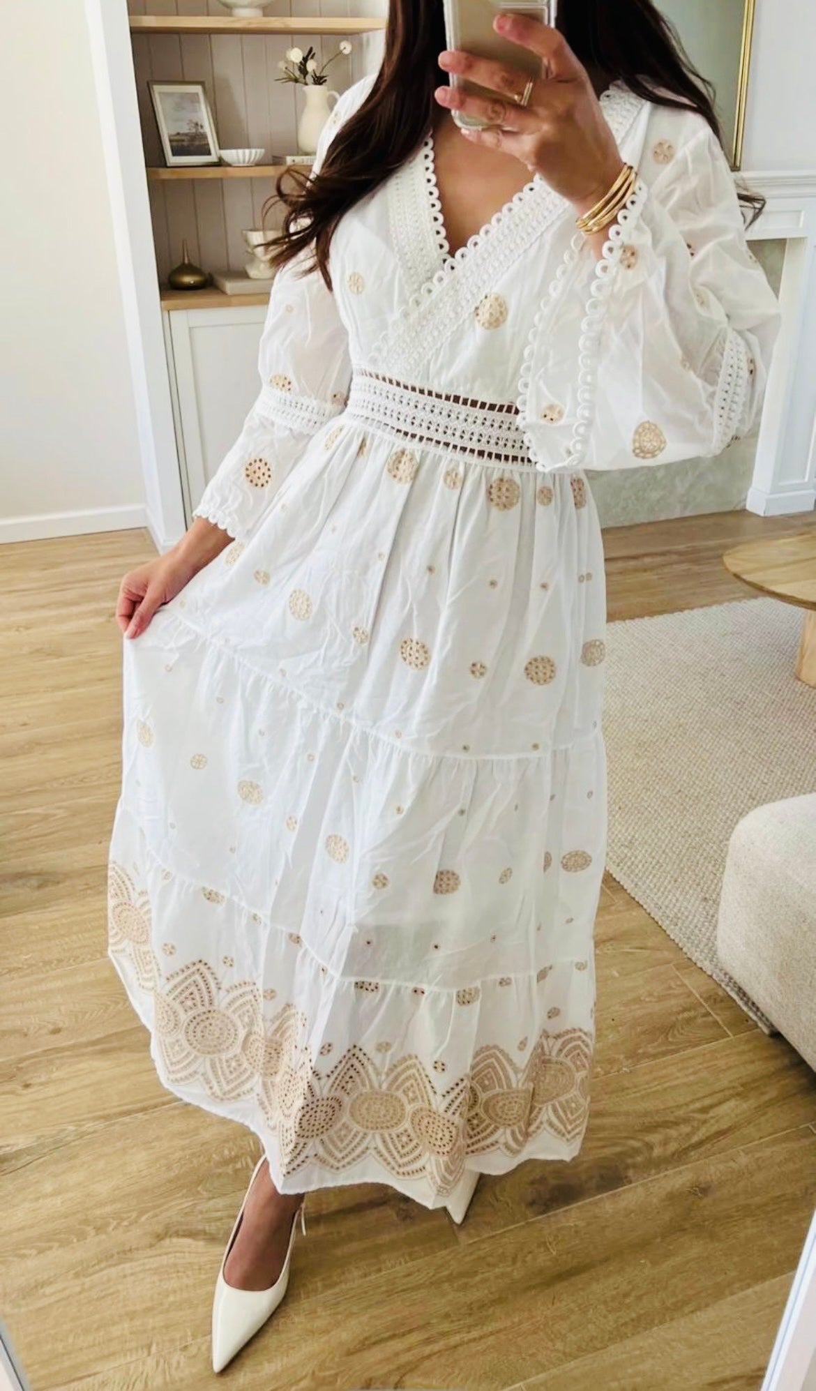 Robe en broderie anglaise manches 3/4
