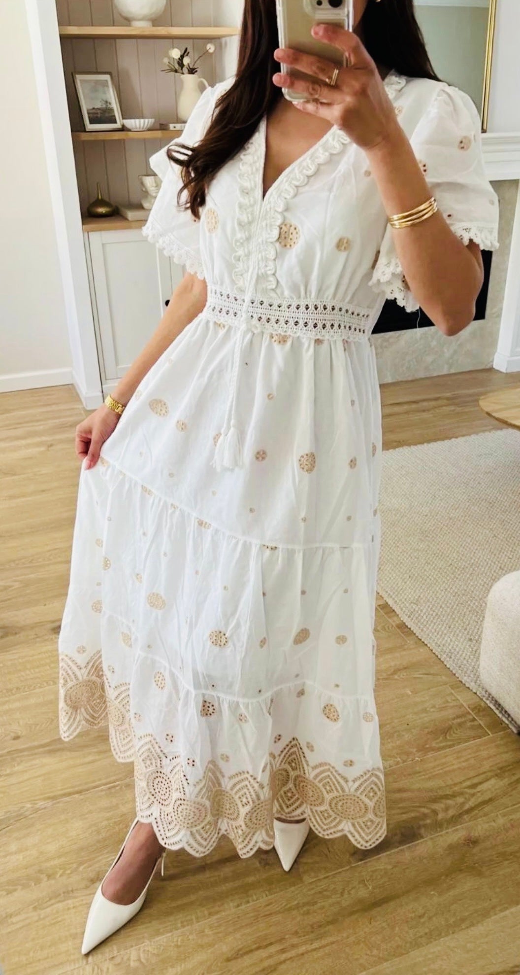 Robe en broderie anglaise et crochet
