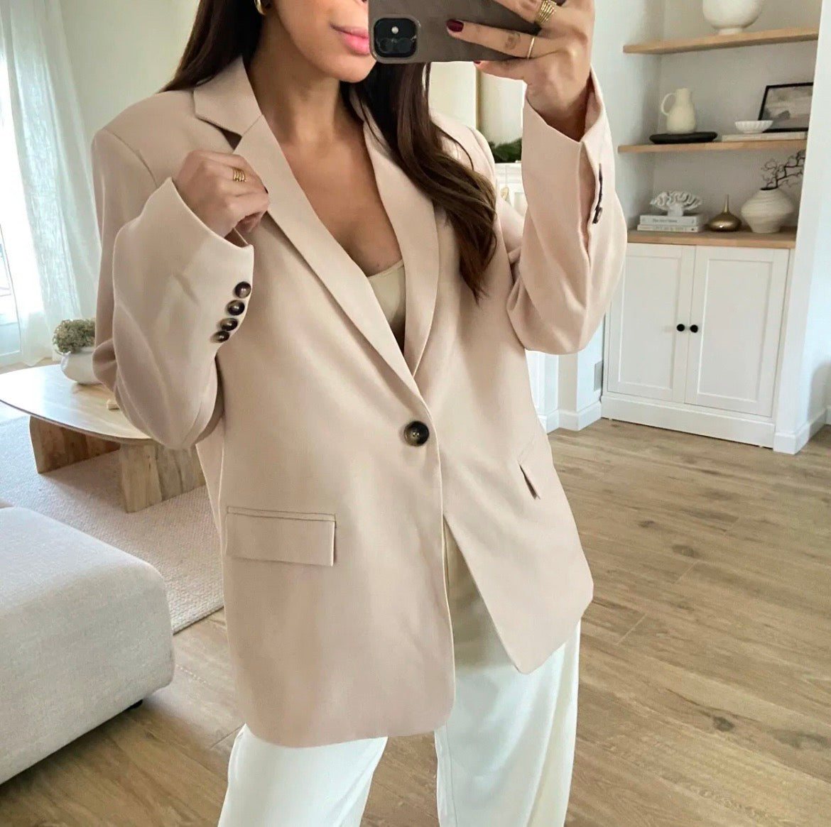 Oversized 4-button jackets