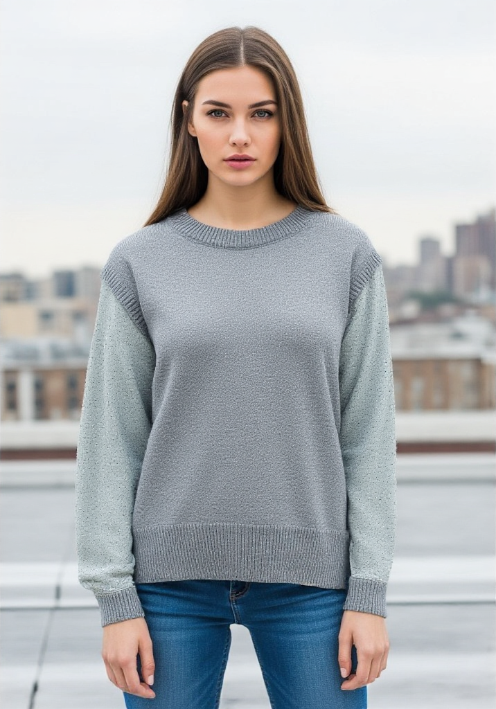 Pull manche en jean’s strass & clouté
