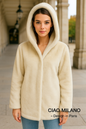 Manteau fausse fourrure à capuche